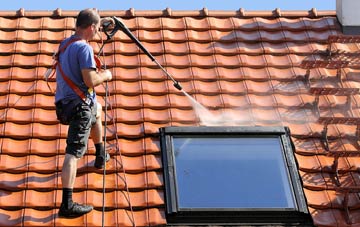 roof cleaning Cross End